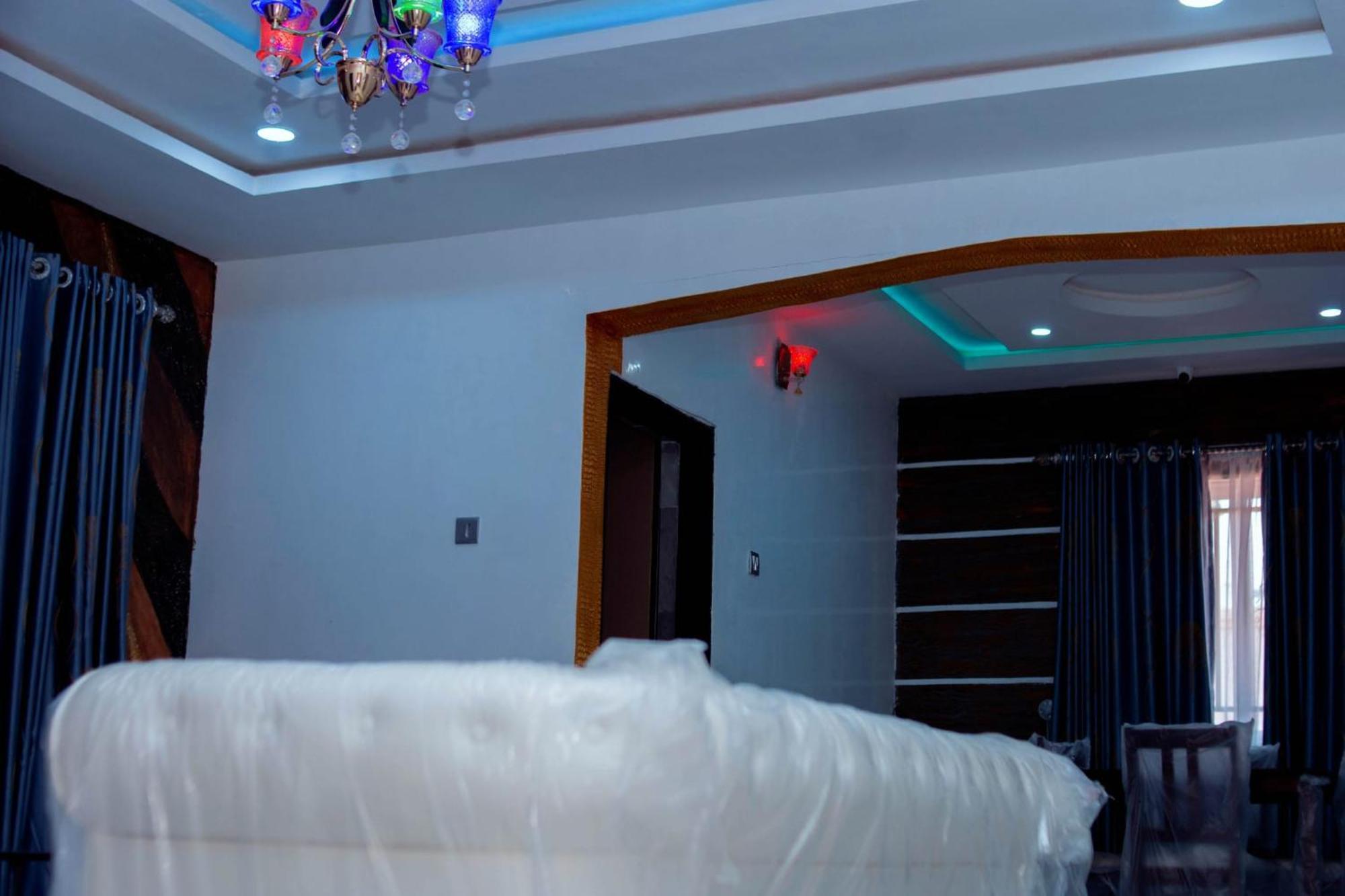 Feyintola Shortlet Apartment Ondo Dış mekan fotoğraf
